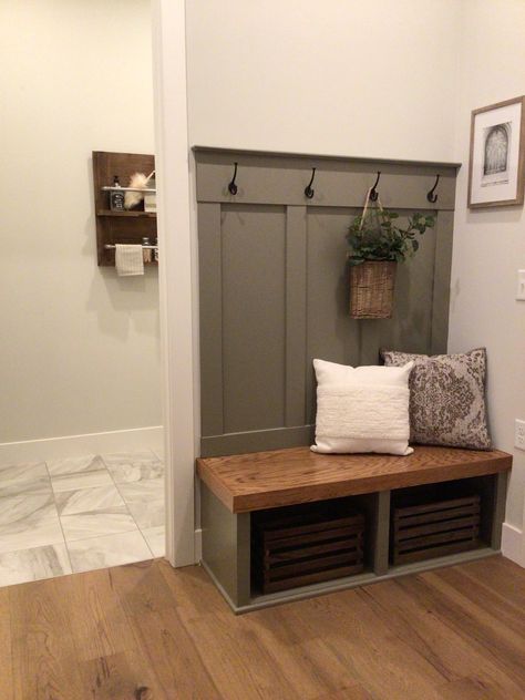 Mudroom Small Bench, Small Entryway Hall Tree, Hall Tree Built Into Wall, Small Built In Drop Zone, Small Mudroom Corner, Bench Front Entryway, Small Mudroom Ideas Entryway Farmhouse, Drop Zone Living Room, Entryway Bench And Coat Rack Built In