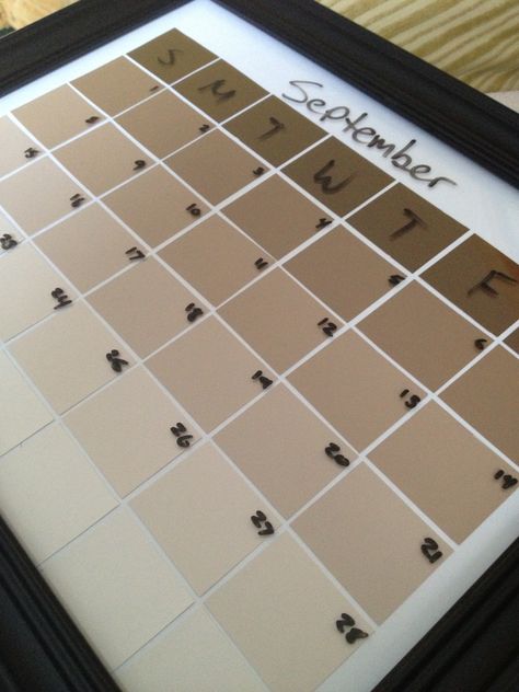 Made a dry erase calendar from a picture frame and paint chips. Super easy. Putting it in the dorm room Picture Frame Calendar, College Stationary, Paint Chip Calendar, Lady Lair, College House, Dry Erase Calendar, Paint Chip, Diy Calendar, Class Design