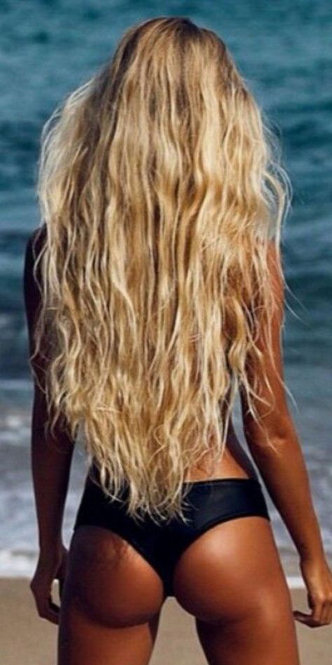 long blonde beach hair Surfer Girl Hair, Beach Blonde Hair, Surf Hair, Surfer Hair, Beachy Hair, Long Blonde, Long Blonde Hair, Dream Hair, Beach Hair