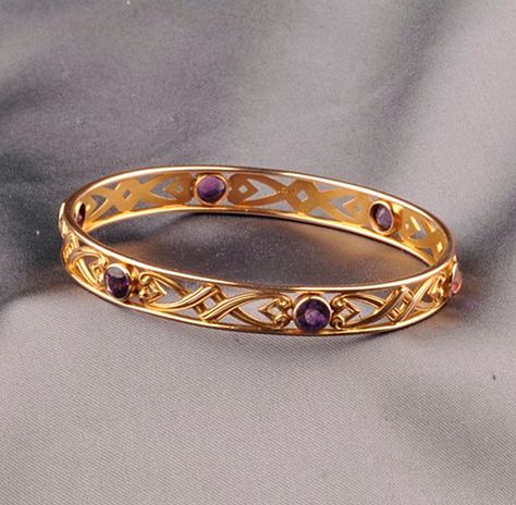 14kt Gold and Amethyst Bangle, Whiteside & Blank, set with six circular-cut amethysts, in an elaborate scrollwork mount, interior cir. 7 3/4 in., maker's mark Diamond Kangan, Plain Gold Bangles, Amethyst Bangle, Fancy Jewelry Necklace, Bridal Jewellery Design, Gold Jewelry Simple Necklace, Gold Pendant Jewelry, Scroll Work, Gold Ring Designs