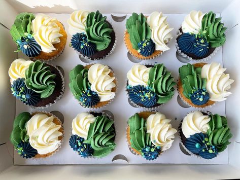 Blue And Green Dessert Table, Blue Green And White Party Decorations, Blue And Green Cupcakes, Manly Cake, Beautiful Cupcakes Birthday, Dance Cupcakes, Vet Graduation, Birthday Cupcakes Boy, Baby Boy Cupcakes