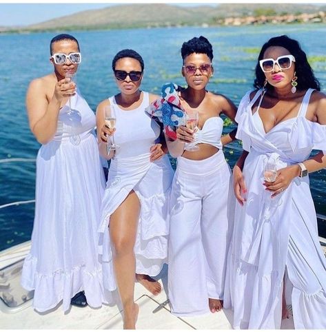 All White Cruise Party Outfit, All White Boat Cruise Outfit, Boat Cruise Outfit Summer Yachts, White Cruise Outfits, Yacht Party Outfit Black Women, Essence Festival Outfits, Yacht Outfit Women Classy, Picnic Fits, Boat Party Outfit