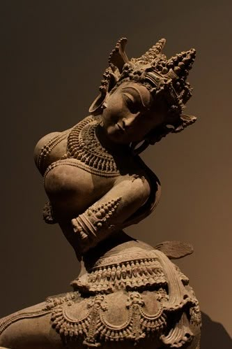 Indian Dancer (Metropolitan Museum of Art) | Melissa Martin | Flickr Indian Statues, Temple Sculpture, Historical Sculptures, Ancient Indian Art, Asian Sculptures, Ancient Indian Architecture, Boho Art Drawings, Hindu Statues, Ancient Statues