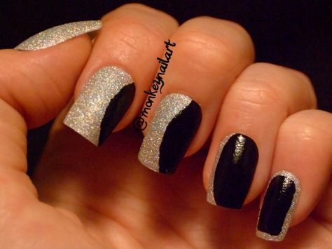 November N.A.I.L – Solar Eclipse Solar Eclipse Nail Ideas, Solar Eclipse Nails Design, Eclipse Nails Design, Solar Eclipse Makeup, Solar Eclipse Nail Art, Eclipse Nail Art, Solar Eclipse Nails, Eclipse Nails, Monkey Nails