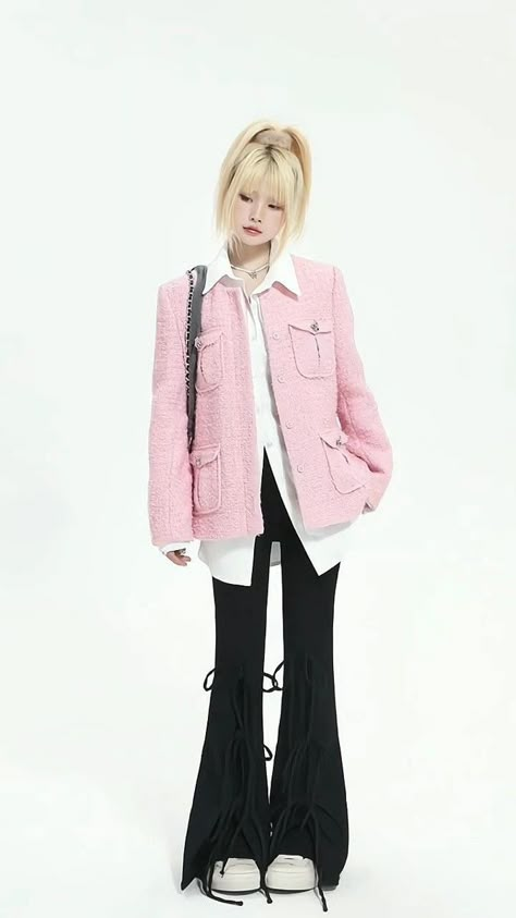 Pink Y2k Fashion, 2000s Japanese Fashion, Pink Y2k, Lookbook Outfits, Dream Clothes, College Outfits, Japanese Fashion, Y2k Fashion, Cute Fashion