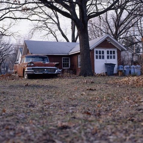 Hometown Aesthetic, Hasselblad 500cm, American Gothic, Small Town, Small Towns, Stranger Things, Aesthetic Pictures, The Good Place, Photo Sharing