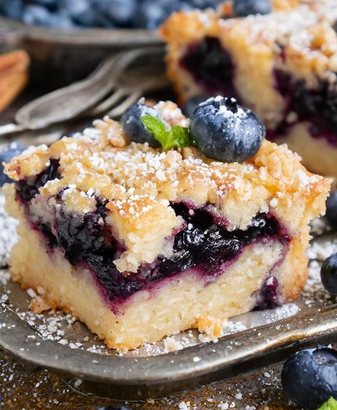 Holy moly! We made this twice over the weekend because everyone was obsessed! Blueberry Coffee Cake Recipe, Blueberry Pie Bars, Easy Blueberry Pie, Blueberry Desserts Recipes, Blueberry Bars, Blueberry Buckle, Crumb Bars, Blueberry Coffee, Blueberry Coffee Cake