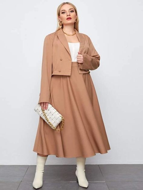 Plus Size 90s Fashion, Blazer And Skirt Outfits, Evening Pant Suits, Plus Size Suit, Fashion Nova Plus Size, Womens Skirt Outfits, Hijabi Fashion Casual, Winter Dress Outfits, Blazer And Skirt