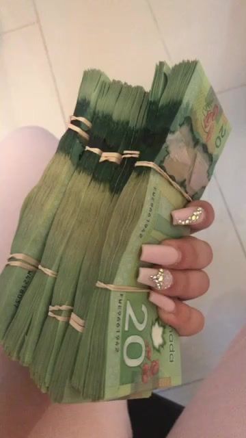 Canadian Money Vision Board, Canadian Money Aesthetic, Money Canadian, Canadian Money, Online Jobs For Moms, Money Vision Board, Money Generator, Money Stacks, Life Vision Board