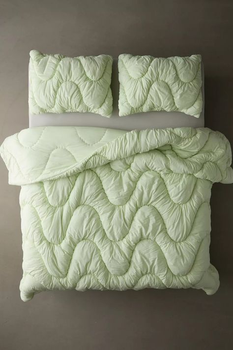 Gwendolyn Puffy Textured Comforter | Urban Outfitters Puffy Comforter, Textured Comforter, Urban Outfitters Bedding, Outerwear Details, Quilted Comforter, Oversized Quilt, Retro Bedroom, Future Bedroom, Lime Cream