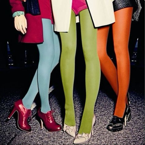 Colorful Tights, Funky Tights, Colored Tights, Looks Street Style, Tights Outfit, Mode Inspo, Mode Vintage, Frankenstein, Lany