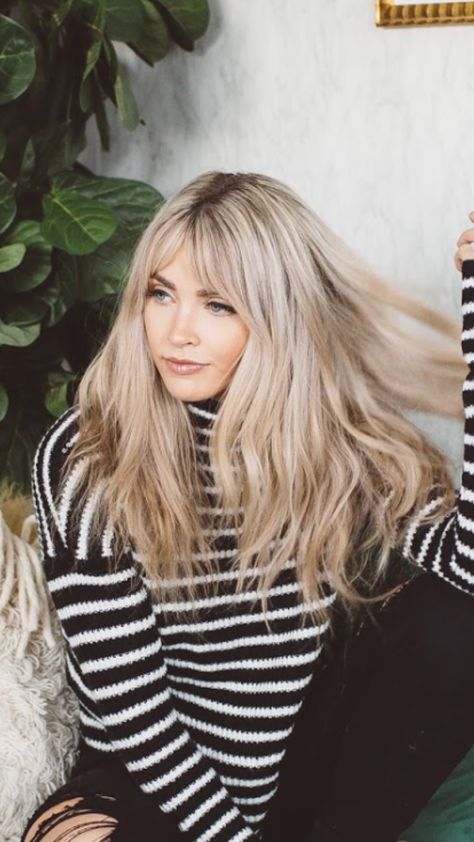 Cara Loren Hair Bangs, Cara Loren Bangs, Cara Loren Hair, Haircuts For Long Hair With Bangs, Cara Loren, Curly Girl Hairstyles, Long Hair With Bangs, Long Blonde, Spring Hairstyles