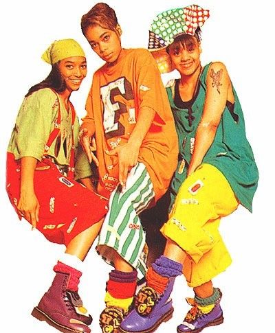 Community Post: All The '90s Pop Star Wardrobe Essentials 90s Pop Stars, Look Hip Hop, Mode Hip Hop, Love The 90s, Hip Hop Party, 90s Hip Hop Fashion, Chloe Sevigny, 90s Baby, 90s Hip Hop