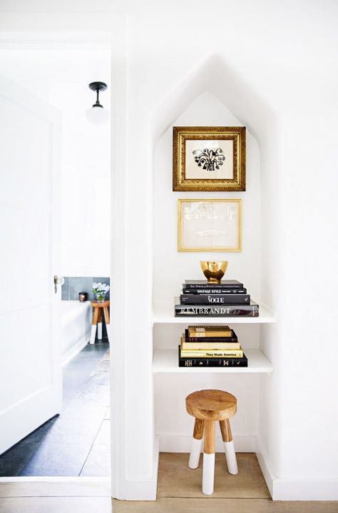 9+Things+All+Insanely+Stylish+People+Have+In+Their+Homes+via+@mydomaine A Shelf, My New Room, Built Ins, Home Fashion, Wabi Sabi, Home Decor Inspiration, Design Interior, Interior Details, Interior Inspiration