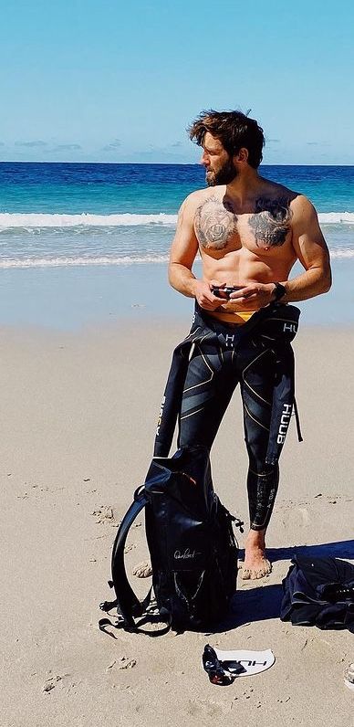 Jay Morton, Ant Middleton, Hello Handsome, Ocean Vibes, Happy Mother, Beard Styles, Arctic Monkeys, Monkeys, Body Goals