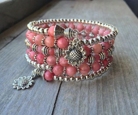 17 Best images about Memory Wire Bracelets on Pinterest | Lapis ... Dekoratívne Vence, Memory Wire Jewelry, Wrap Armband, Memory Wire Wrap Bracelets, Summer Sunflower, Wire Wrap Bracelet, Beaded Memory Wire Bracelets, Pink Jade, Wire Bracelets