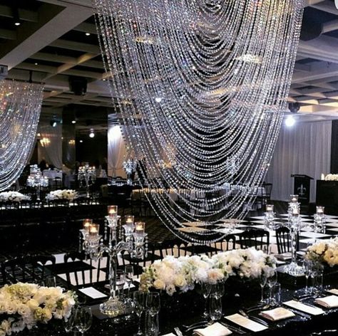 Beautiful decor Installation Wedding, Great Gatsby Prom, Shopping Mall Design, Silver Room, Black White Parties, Monochrome Decor, Wedding Party Planning, Garden Shower, Mall Design