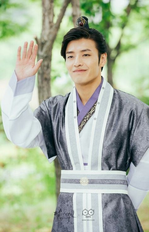 Wang Wook - Scarlet Heart Ryeo Kang Ha Neul Moon Lovers, Scarlet Heart Ryeo Cast, Moon Lovers Drama, Moon Lovers Scarlet Heart Ryeo, Scarlet Heart Ryeo, Hanbok Traditional, Kang Ha Neul, Historical Movies, Lover Clothes