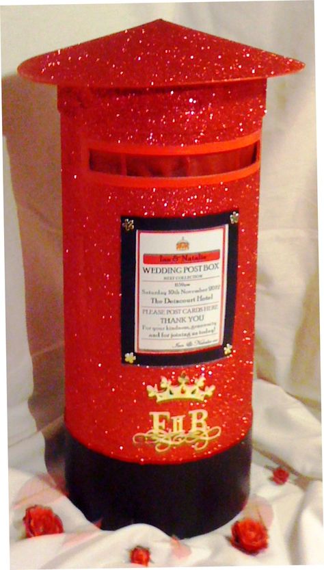 Santa's Post Box Diy, Christmas Post Box Diy, Santa Post Box Diy, Post Box Christmas Cards, Xmas Post Box, Post Box Craft, Santa Claus Manualidades, Coronation Crafts, Wedding Post Box