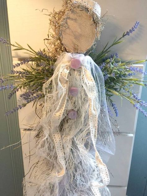 DIY Farmhouse Christmas Angel – Home and Garden Christmas Angels Diy How To Make, Rustic Angels Diy, Angel Diy Crafts, Angel Crafts Diy, Christmas Angels Diy, Diy Farmhouse Christmas, Angel Diy, Merry Christmas My Friend, Angel Ideas