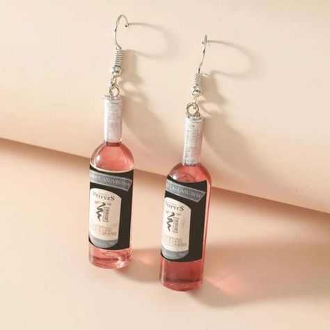 Wine Bottle Earrings, Crazy Earrings, Unique Ear Piercings, Wine Bottle Charms, Weird Earrings, Earrings Shein, Weird Jewelry, Bottle Earrings, Pretty Jewelry Necklaces