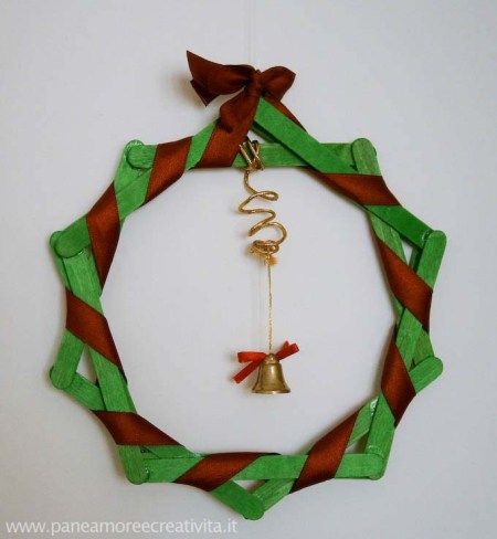 Popsicle Stick Christmas Wreath – Lesson Plans Stick Wreath, Upcycle Art, Flavored Ice, Kids Christmas Crafts, Popsicle Crafts, Stick Crafts, Popsicle Stick Crafts, Navidad Diy, Popsicle Stick