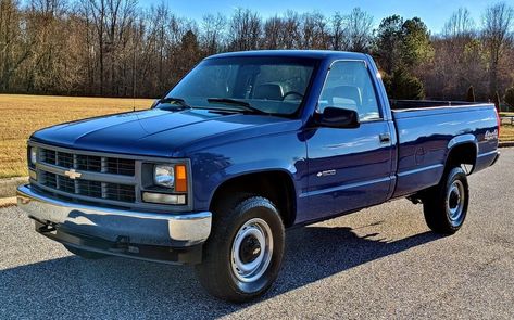 No Sweat Work Truck: 1997 Chevrolet K1500 Sierra Truck, Old American Cars, Truck Games, Truck Driving, Driving Games, Chevrolet Pickup, Classic Pickup Trucks, Gm Trucks, Chevy Pickups