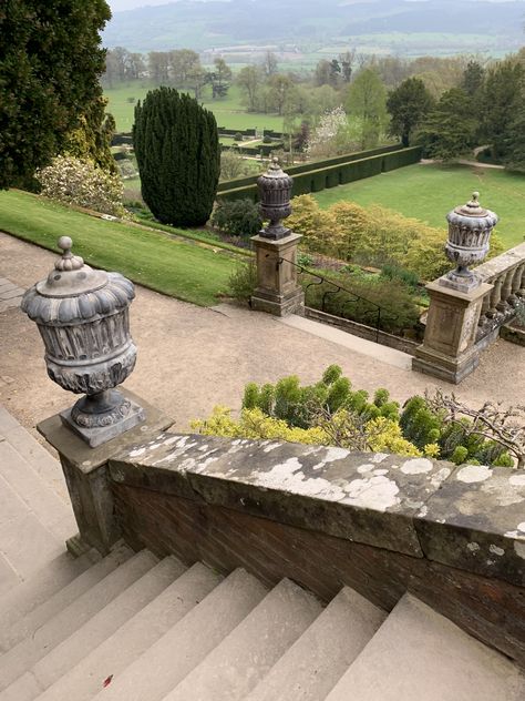 Boarding School Garden Aesthetic, Manor Garden Aesthetic, Castle Gardens Aesthetic, Italian Castle Aesthetic, Old Money Garden Aesthetic, Boarding School Garden, Highgarden Got Aesthetic, Italian Garden Aesthetic, Enchanted Castle Aesthetic