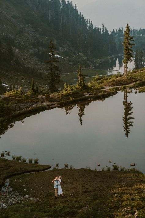 Summertime in Washington, adventurous couples and engagement photos in the Pacific Northwest by Marcella Laine Olympic National Forest, Lake Engagement Photos, Mt Rainier National Park, Washington Elopement, Summer Engagement Photos, North Cascades National Park, Adventure Photographer, Natural Landscapes, Rainier National Park