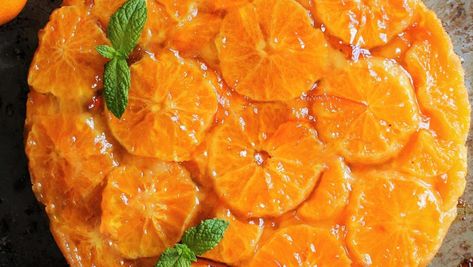 Vegan Mandarin Orange Upside Down Cake | Daily Harvest Express Mandarin Cake Recipe, Recipes With Mandarin Oranges, Mandarin Orange Cake Recipe, Orange Upside Down Cake, Mandarine Recipes, Mandarin Cake, Mandarin Orange Cake, Upside Down Cake Recipe, Veg Recipes Of India