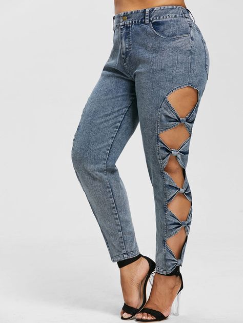 Plus Size Bow Cut Sides Jeans Cut Up Jeans, Bow Jeans, Nordstrom Jeans, Plus Size Tips, Outfit Jeans, Trendy Plus Size Clothing, Plus Size Jeans, Jeans Style, Fashion Boots