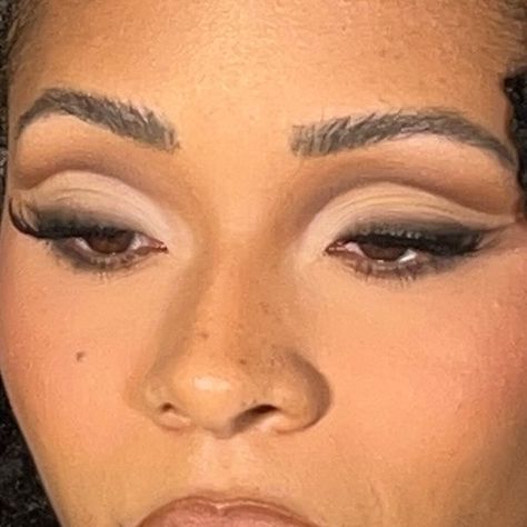 Cut Crease Eyeshadow Black Women, Soft Cut Crease Makeup, Cut Crease Makeup Looks, Neutral Cut Crease, Brown Cut Crease, Western Makeup, Cut Crease Eye Makeup, Cut Crease Eyeshadow, Bday Shoot