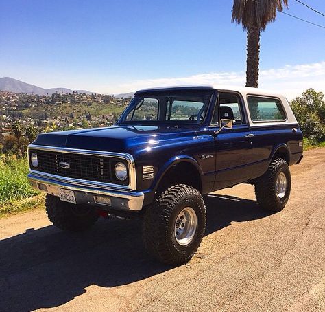 First Gen K5 Blazer. Blazer Ideas, Chevy Blazer K5, 67 72 Chevy Truck, Blazer K5, 72 Chevy Truck, Gmc Jimmy, Chevy Blazer, K5 Blazer, Jacked Up Trucks