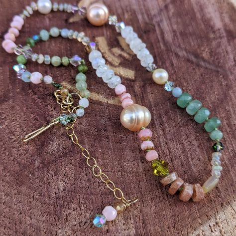 This Handmade Gemstone Necklace Was Created Using Moonstone, Pink Peruvian Opal, Vibrant Ethiopian Opal, Pearls, Swarovski Austrian Crystal, Adventurine, And Sunstone. This Piece Has So Much Shimmer And Really Glows In The Sunlight! It Has A Gold Filled Extender And Hook Clasp And Was Hand Knotted On Green Silk Thread. It Is 16 In Plus A 2 And 1/2-In Extender. Peach Moonstone Jewelry, Opal Beaded Necklace, Jewelry Inspiration Necklaces, Summer Jewelry Diy, Short Necklaces, Opal Moonstone, Handmade Evil Eye, Crystal Bead Jewelry, Pink Moonstone