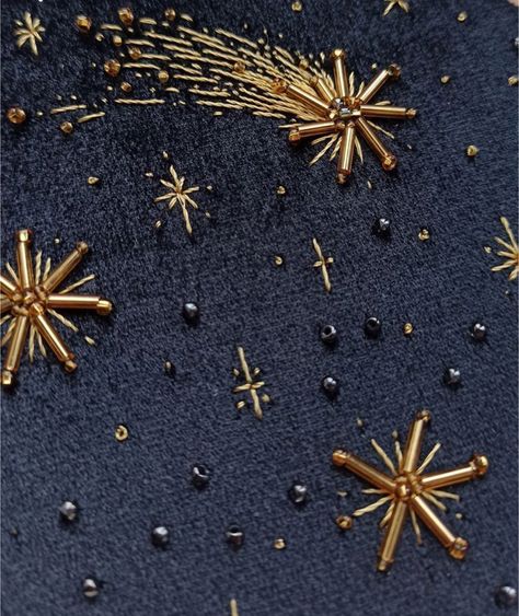 Embroidery Patterns On Black Fabric, Bedazzled Dress Diy, Diy Beading Clothes, Night Embroidery, Hand Beading Embroidery Tutorial, Bead Embroidery Designs, Beaded Embroidery On Fabric, Embroidered Stars, Bead Embroidery Ideas