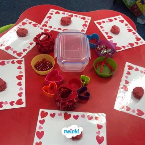 Valentine Eyfs Activities, February Eyfs Activities, Nursery Valentines Ideas, Valentines Day Eyfs Activities, Valentines Day Eyfs, Eyfs Valentines Activities, Valentines Sensory Activities, Eyfs Valentines, Valentines Eyfs