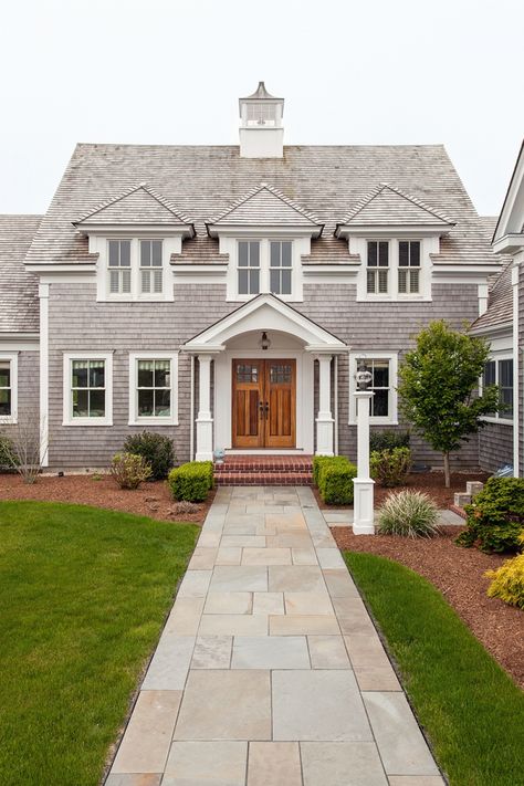 Cape Cod Exterior, Cape Cod House Exterior, Colonial Exterior, Plans Architecture, House Dream, Cape House, Dormer Windows, Cape Cod House, Casas Coloniales