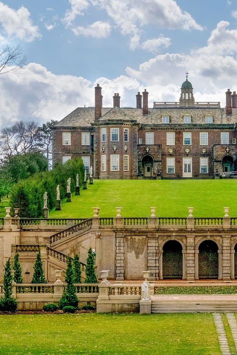 British Mansion, New England Mansion, English Estates, Castle Exterior, Crane Estate, Nyc Townhouse, Old Estate, Colonial Mansion, Country Manor