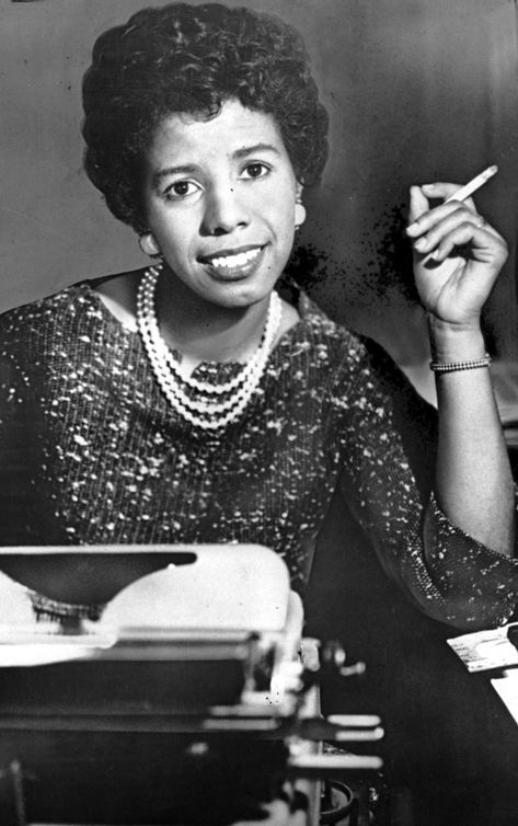 Sun Highlights, A Raisin In The Sun, Raisin In The Sun, Racial Segregation, Lorraine Hansberry, Court Room, Black Writers, Black Chicago, Woman Authors