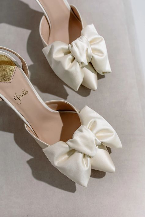 Ivory Bow Wedding Sandals With Slingback, Bridal Shoeswith Pointy High Heels and Closed Pointy Toe From Satin, Slingback Wedding Pumps - Etsy Women Heels Classy, Wedding Shoes With Bow, Pointy High Heels, Wedding Shoes Bow, Satin Wedding Shoes, Wedding Pumps, Bow Wedding, Pointy Toe Heels, Ivory Wedding Shoes