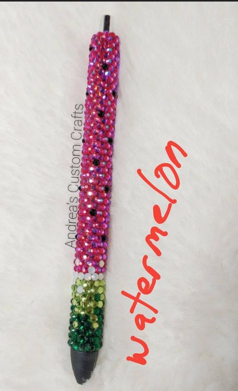 Rhinestone Pens Pattern, Rhinestone Pen Patterns, Bedazzled Pen, Bedazzled Projects, Bedazzled Items, Bling Pens, Rhinestone Pens, Rhinestone Stuff, Bedazzled Stuff