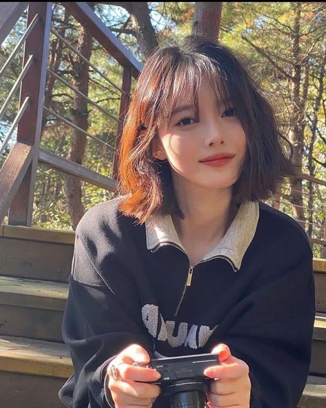 Short Hair For Chubby Faces, Ulzzang Short Hair, Asian Haircut, Korean Short Hair, Hair Style Korea, Girls Short Haircuts, Asian Short Hair, Hair Inspiration Short, Shirt Hair