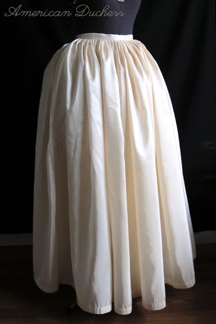 Late 18th Century Skirt Supports - The Unorthodox Edition ~ American Duchess 18th Century Skirt, Georgian Fashion, On Period, Different Dress Styles, American Duchess, 18th Century Dress, Century Dress, Period Dress, Vintage Blog