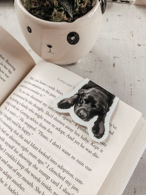 Custom Pet Bookmark, Dog, Cat, for Men, for Women, Personalized, Magnet, From Photo, Book Marks, Dog Mom, Pet Gift, Book Lover, Memorial - Etsy UK Gifts For Mom Christmas, Diy Sy, 강아지 그림, Gift For Dog Lover, Book Marks, Dog Gift, Animal Faces, Pet Memorial, Pet Gift