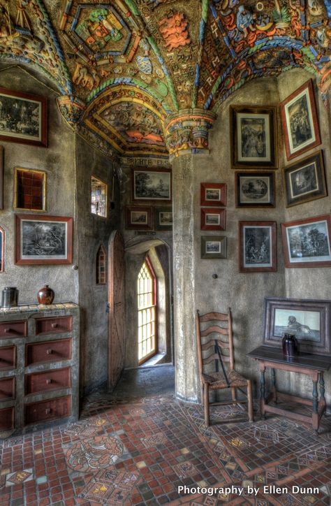 https://flic.kr/p/hU1iaC | Fonthill Castle, PA Abandoned Mansions Interior, Old Victorian Homes Abandoned Mansions, Luxury Mansion Exterior, Medieval Places, Exterior Mansion, Fonthill Castle, Mansion Modern, Bedroom Mansion, Abandoned Mansion For Sale