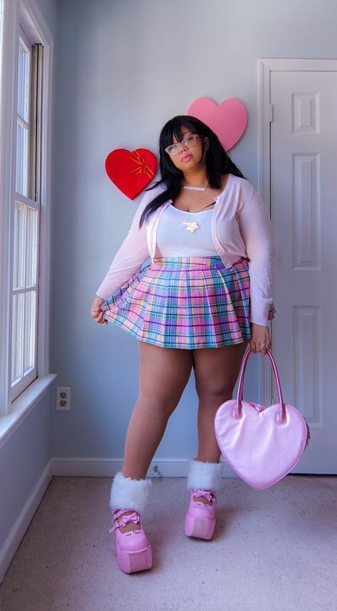 Plus Size Aesthetic Outfits, Fashion Nova Plus Size, Plus Size Posing, Chubby Fashion, Outwear Coat, Kawaii Fashion Outfits, Clothing Plus Size, Alt Fashion, Women Plus Size