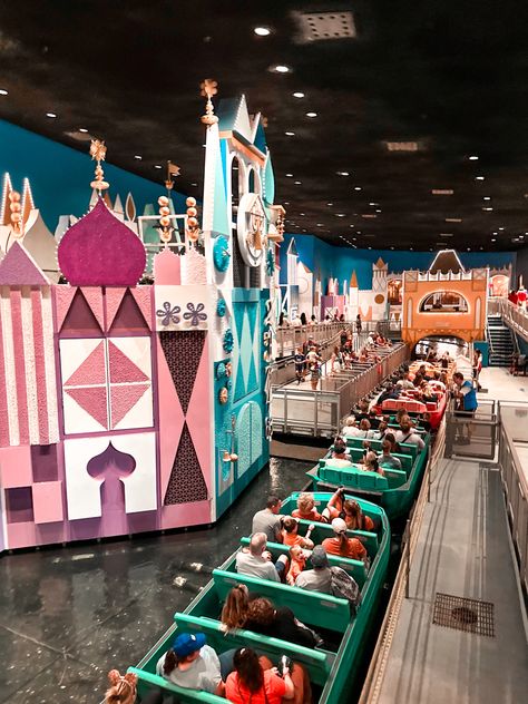 Its a small world ride Its A Small World Disney World, Disney Small World, Disney Homecoming, Ears Inspiration, Its A Small World, 100 Anniversary, Disney Attractions, Disney Rides, Disney Magic Kingdom