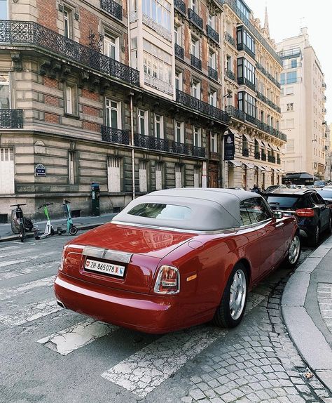 Rolls Royce Phantom Drophead, Car Camper, Rolls Royce Phantom, Unique Cars, Royce, Rolls Royce, Bmw Car, Bmw, Paris