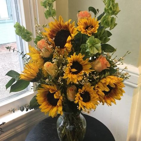 Fleur de Fou Suffolk Va, Flowers And Gifts, Battery Park, Local Florist, Florist, Gift Shop, Full Service, Flowers, Travel