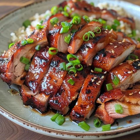 Char Siu Chicken Char Siew Chicken, Char Siu Chicken Recipe, Chinese Fusion Food, Chinese Food Recipes Traditional, Authentic Chinese Chicken Recipes, Chinese Roast Chicken, Char Sui Recipes Chicken, Chinese Chicken Marinade, Chinese Five Spice Chicken